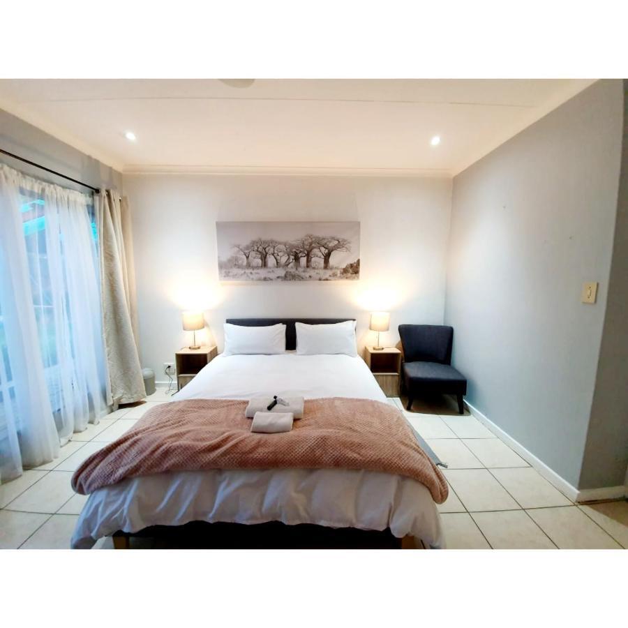 Waterfall Bed & Breakfast Bed & Breakfast Midrand Exterior photo